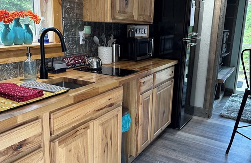 Kootenai County Cabin | Cozy Cabin Retreat in Spirit Lake- Your Getaway to Adventure!