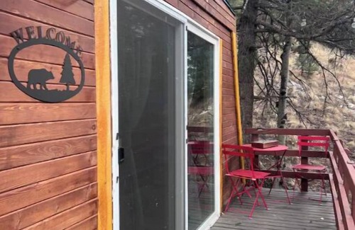 Florissant Cabin | Cozy Cabin