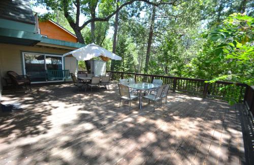 Bass Lake House | Cozy Cabin With Boat Slip Free Night Special