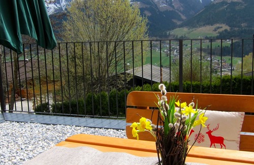 Niedernsill Ski Chalet | Cozy chalet, 3 bedrooms/3 bathrooms/sauna up to 9 pers. Ski season in October-May