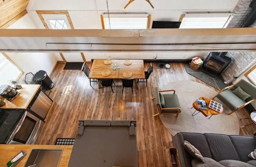 Locust Lake Village Ski Chalet | Cozy Chalet in Pocono Lake.