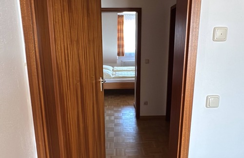 Milbertshofen House | Cozy city apartment in Munich Milbertshofen - close to subway & city center