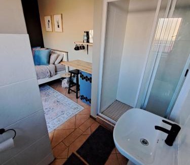 Centurion House | Cozy City Studio Escape