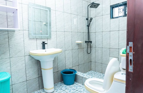 Limbe Apartment | Cozy, Clean and Accessible 2 Bedroom Apartments.