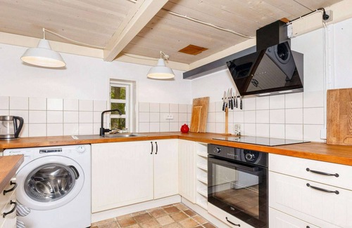 Thyholm House | Cozy Coastal Cottage at Jegindo-By Traum