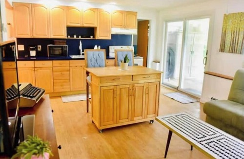 Bethpage Apartment | Cozy Comfort Living