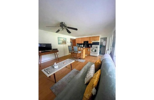 Bethpage Apartment | Cozy Comfort Living