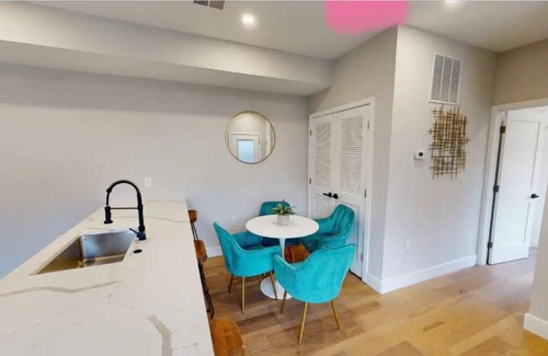 Park View House | Cozy corner house in DC - Unit 1