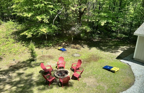 Higgins Lake Cottage | Cozy Cottage by The Lakes