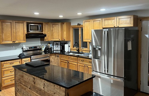 Birch Hill Cottage | Cozy Cottage in close to town and area attractions