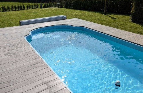 Tzummarum House | Cozy cottage with heated pool, garden and covered terrace