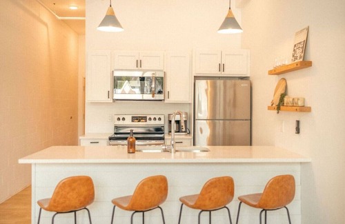 Duluth Apartment | COZY ✨ CRAFT DIST. ✨ FAMILY FRIENDLY ✨ ARTIST LOFT