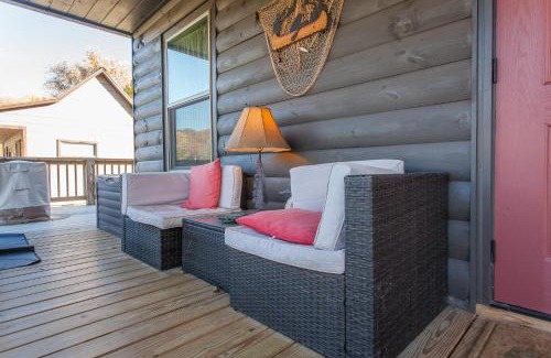 Bryson City House | Cozy Cub at Deep Creek