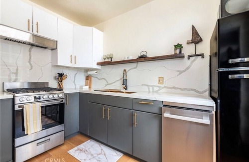East Village Condo | Cozy Downtown Studio Near Convention Center and Beach