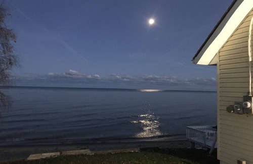 Carsonville House | Cozy Fall Getaway with 100 Feet of Private Beachfront Access on Lake Huron