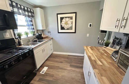 West Blocton House | Cozy Family Fun House