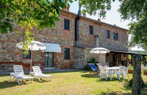 Civitella Paganico Hotel | Cozy farmhouse nestled in the green Tuscan Maremma