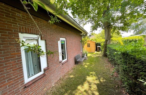 Kortgene House | Cozy holiday bungalow in a quiet location