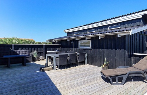 Nr. Lyngby Strand House | Cozy holiday home in Lokken, by sea