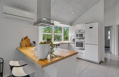 Ho House | Cozy home in Blåvand with sauna
