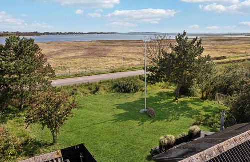 Reersø House | Cozy home in Gørlev with house sea view