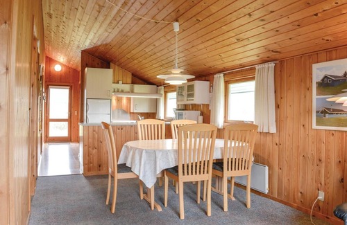 Nørre Lyngvig House | Cozy home in Hvide Sande with WiFi
