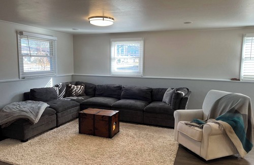Ashwaubenon House | Cozy home in Lambeau's backyard!
