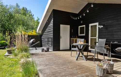 Nordost House | Cozy Home In Sæby With Sauna