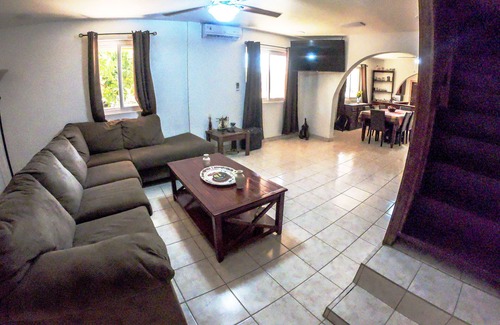 Dixon Cove House | Cozy Home With Spectacular Caribbean Sea View "Dixon Cove Beach House"