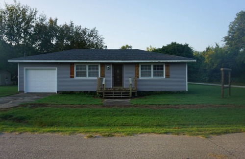 West Mineral House | Cozy house close to public land areas for recreation!