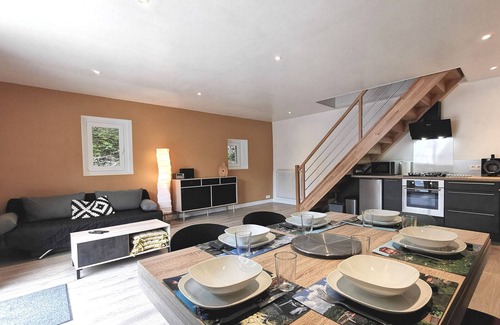 Auzon Cottage | Cozy house with games and terrace in Auzon