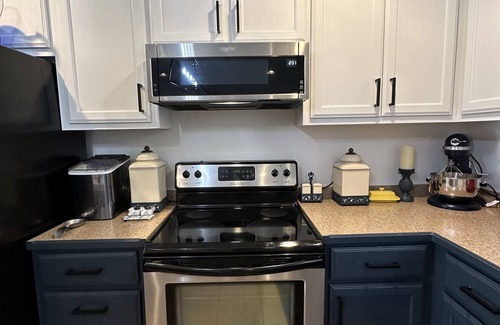Eucha House | Cozy lake front townhouse on Grand Lake Pet Friendly