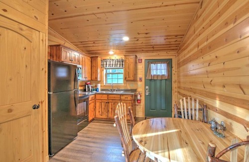 Millersburg Apartment | Cozy Lodge Suite with Kitchen in Amish Country