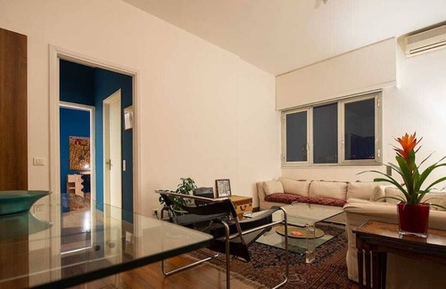Beirut Apartment | Cozy luminous apartment in the heart of the city!