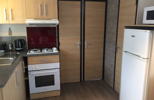 Nevez House | Cozy mobile home for 6 people with terrace/Domaine de Kerlann campsite * South Brittany