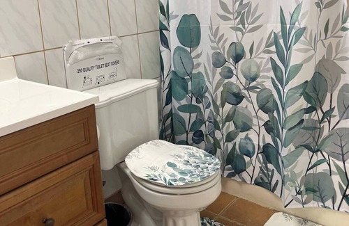 Centerville Apartment | Cozy modern 1Bed/1Bath studio in Fremont