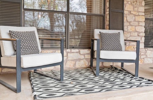 Round Rock West House | Cozy Modern 3 Bed 2 Bath Home - Round Rock/Austin