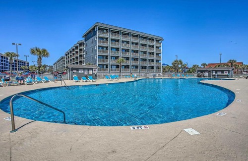 Myrtle Beach Apartment | Cozy Myrtle Beach Escape with Resort Amenities!