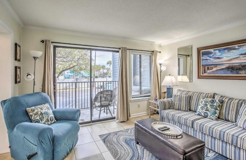 Myrtle Beach Apartment | Cozy Myrtle Beach Escape with Resort Amenities!