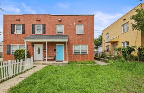 Parkville Apartment | Cozy Newly Renovated 1Bed Apt in Parkville, Unit-A