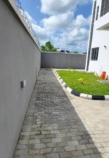 Ofin Apartment | Cozy One Bed Studio Apartment Unit