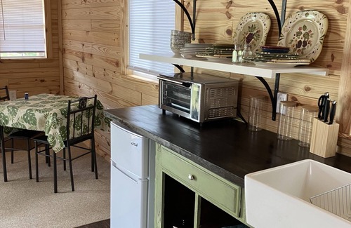 Greene County Cabin | Cozy place in Eastern TN