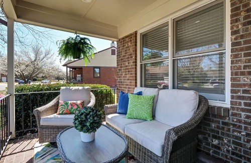 Wilmington House | Cozy, remodeled home. Centrally located.