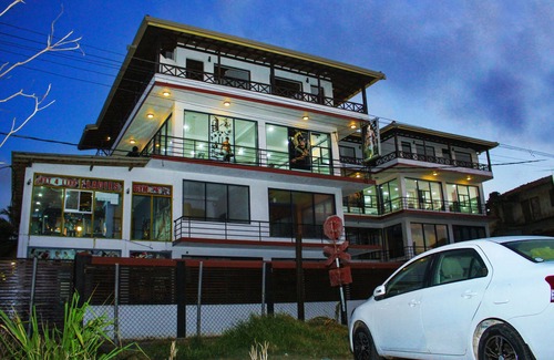 Hikkaduwa Apartment | Cozy Sea View Inn
