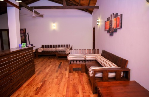 Hikkaduwa Apartment | Cozy Sea View Inn