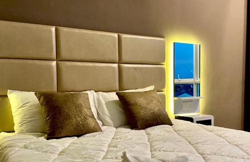 Miri Apartment | Cozy Soho #1 by TwoKeys