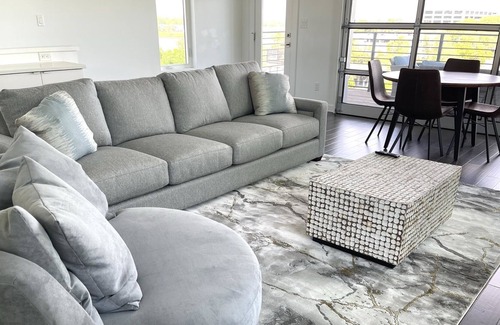 Capital View House | Cozy, spacious and centrally located house