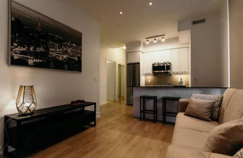 Richmond Hill Condo | Cozy Suite Good Location