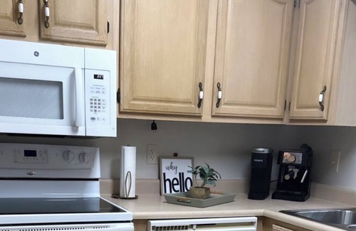 Longwood Apartment | Cozy two bedrooms apt