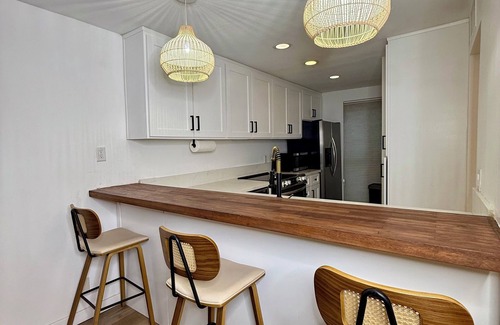 Harbor Condo | Cozy Updated Luxury 1-bedroom Condo on the Marina in Long Beach